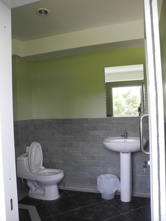 Wind Hills Hotell Nakhonratchasima Rum bild