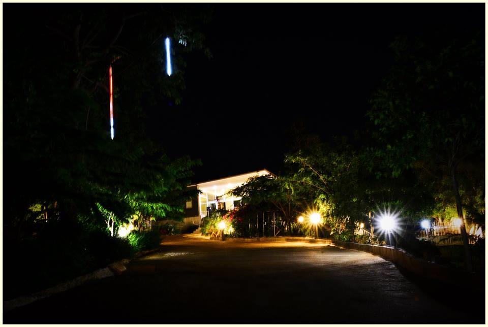 Wind Hills Hotell Nakhonratchasima Exteriör bild